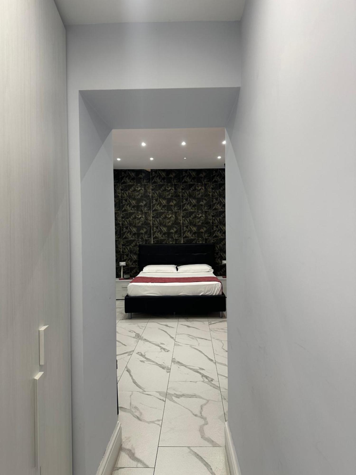Luxury 2.0 Bed & Breakfast Наполи Екстериор снимка